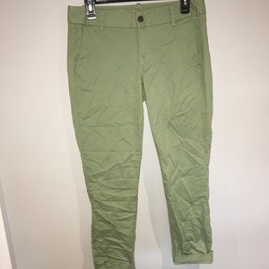 Size 4 cropped green pants